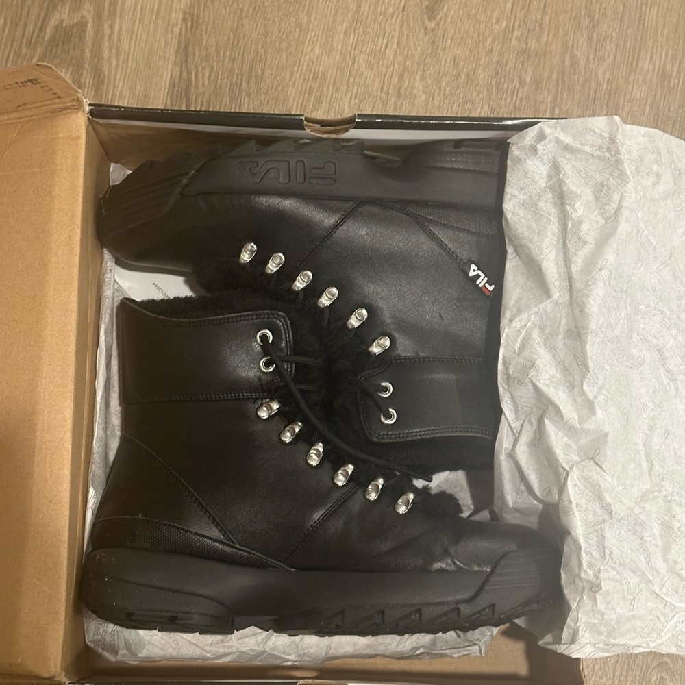 FILA Fold Down Disruptor Boots